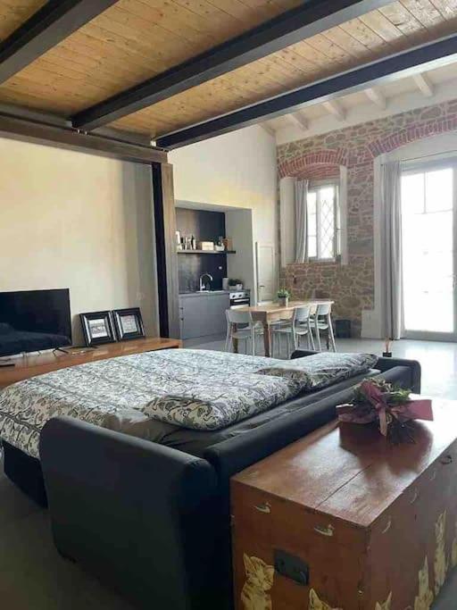 Loft Officina Di Leonardo Nel Centro Di Vinci Apartment Luaran gambar